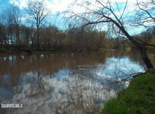 2873 N Ayp Rd, Lena, IL 61048