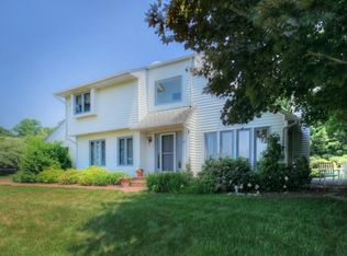 104 Mendham Rd, Gladstone, NJ 07934