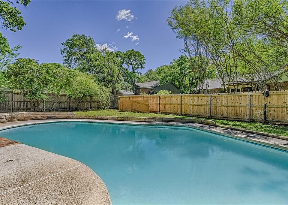1st image of 5808 Gatewood Dr