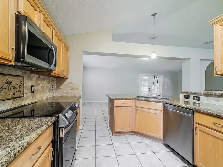 128 Oak View Pl — Photo 7