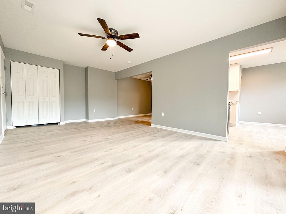 1st image of 880 College Pkwy APT 304