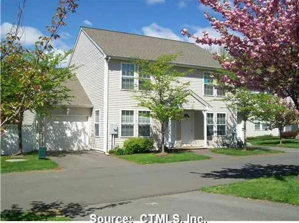 5 Acorn Ln, Unionville, CT 06085