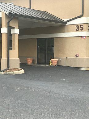 1st image of 650 N Lee Hwy APT 11