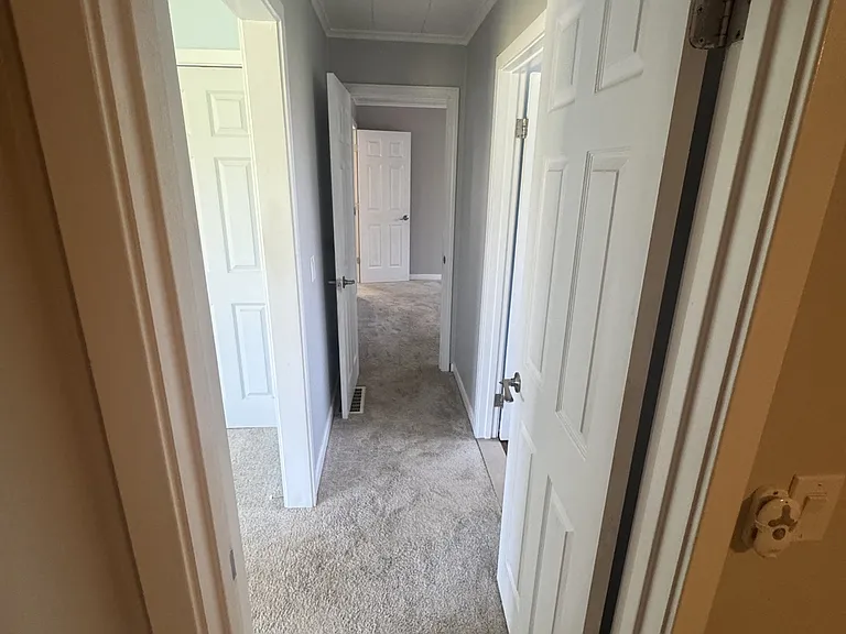 2191 Westside Dr — Photo 6