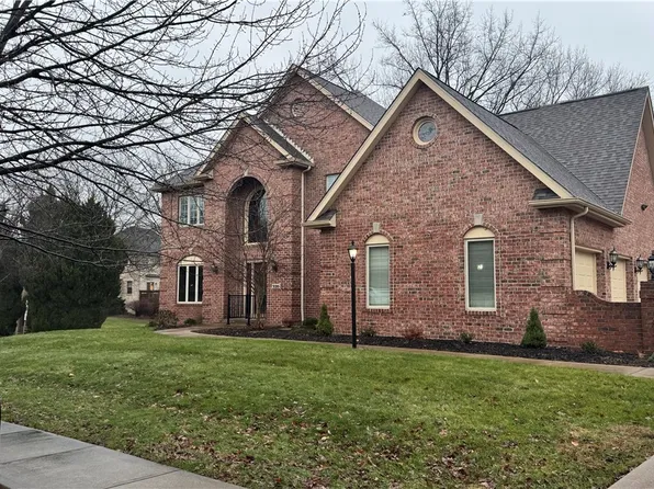 320 Steeplechase Dr, Cranberry Township, PA 16066