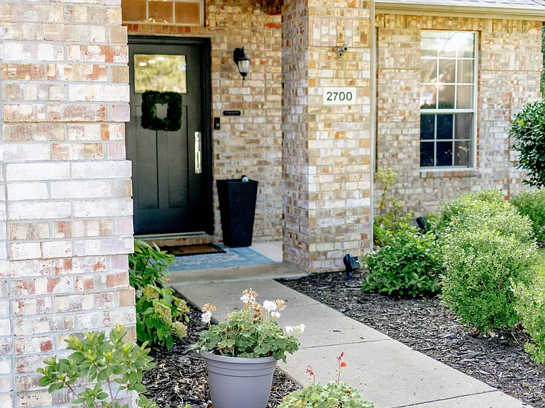 2700 Cypress Point Dr — Photo 44