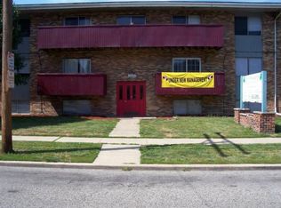 1323 W Washington St, Springfield, IL 62702