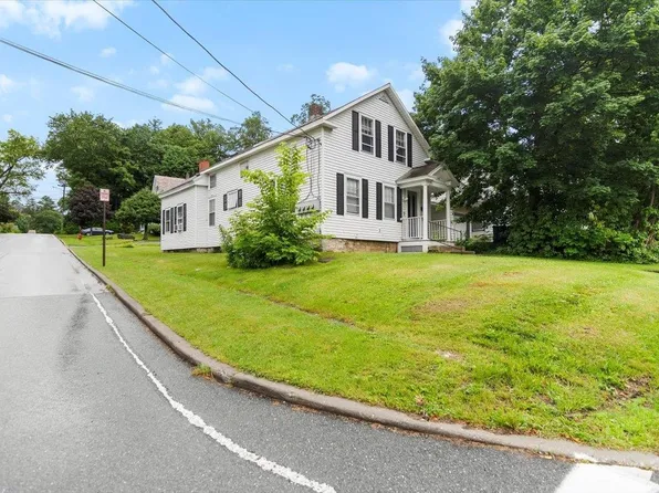 400 South Street, Bennington, VT 05201