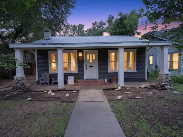 307 E 35th St APT A, Austin, TX 78705