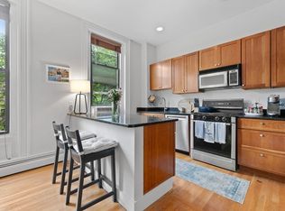 32 Yarmouth St #2, Boston, MA 02116