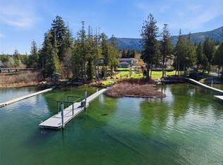 521 Point Ideal Dr, Lake Cowichan, BC