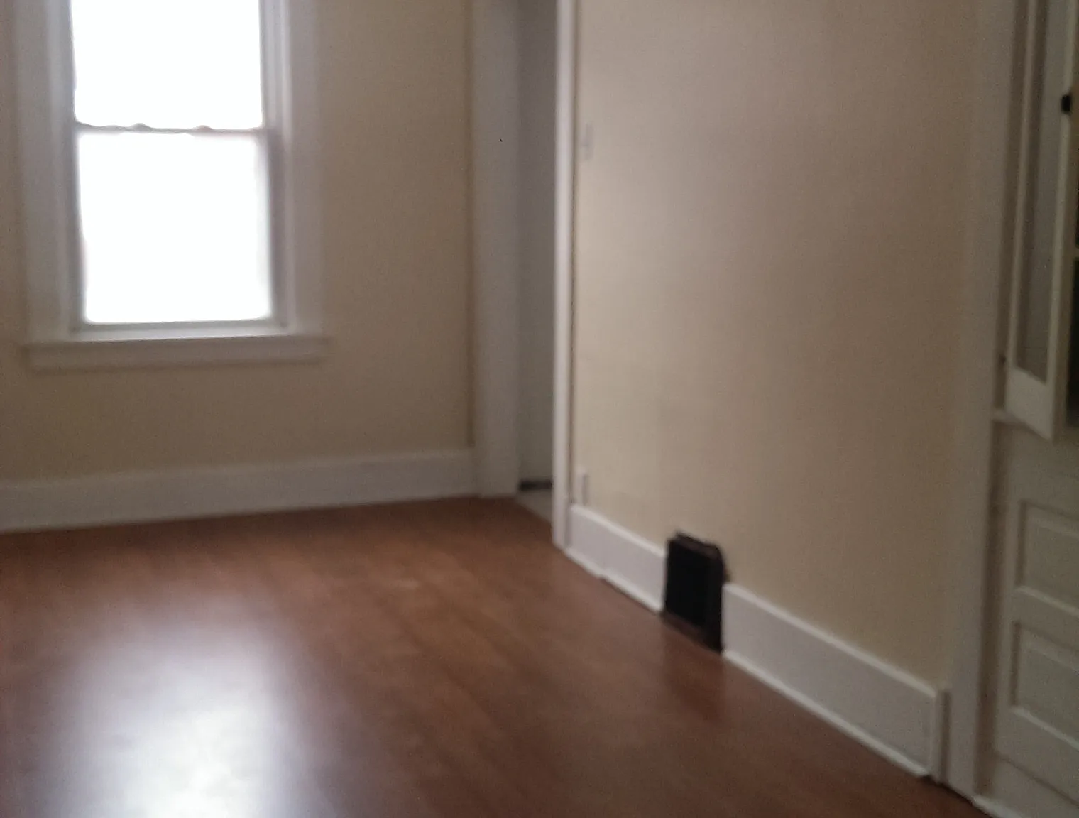 3 bed, 1300 sqft, $1,125 — Photo 4