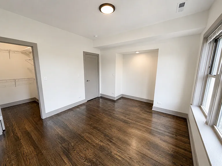 1904 W Pratt Blvd #3B — Photo 11