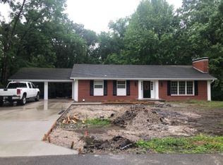 2012 Evans Rd, Columbia, MO 65203