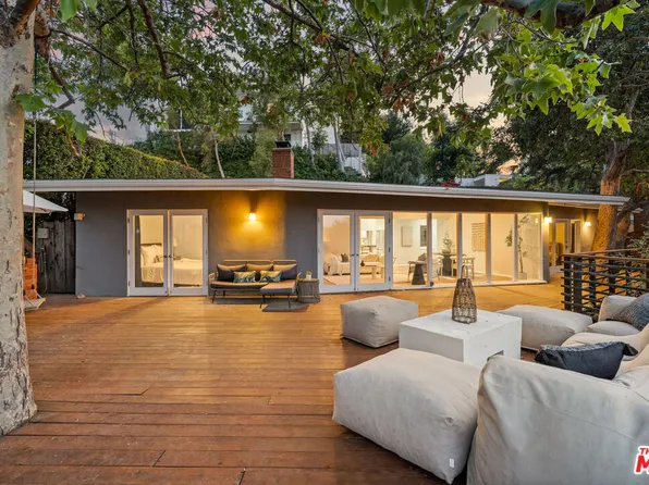 8490 Cole Crest Dr, Los Angeles, CA 90046