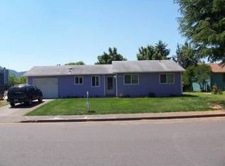 2719 S 8th St, Lebanon, OR 97355