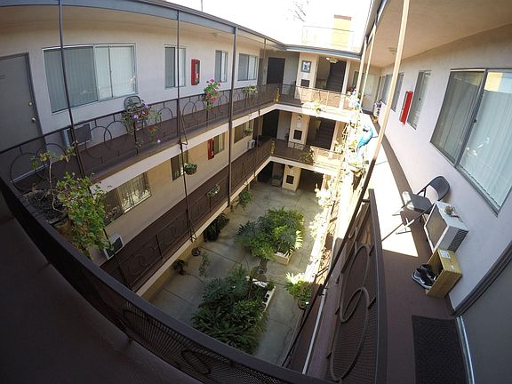3rd image of 166 N Normandie Ave APT 104