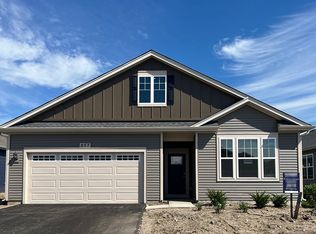 857 Plateau Dr, Pingree Grove, IL 60140