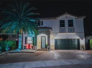 10521 SW 224th Ter, Miami, FL 33190