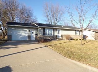 608 Iowa Joe St, West Point, IA 52656