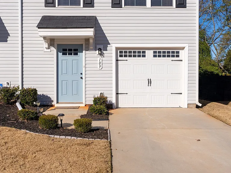 109 Brooklane Ct — Photo 38