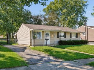 809 Maurine Dr, Columbus, OH 43228