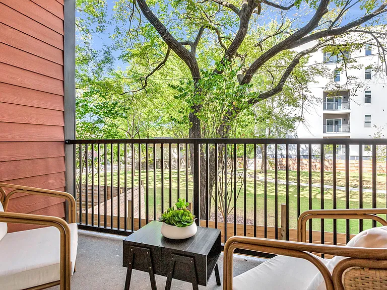 525 Parkway Dr NE #116 — Photo 18
