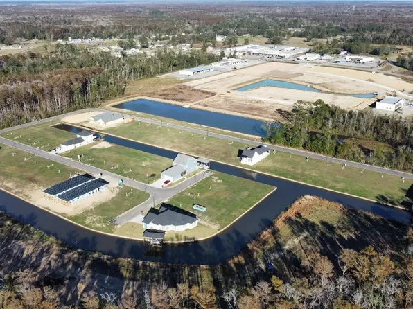 12791 N Saint Croix Ct, Maurepas, LA 70449