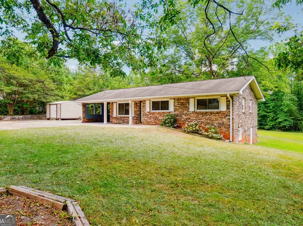 6997 Williams Dr, Douglasville, GA 30135