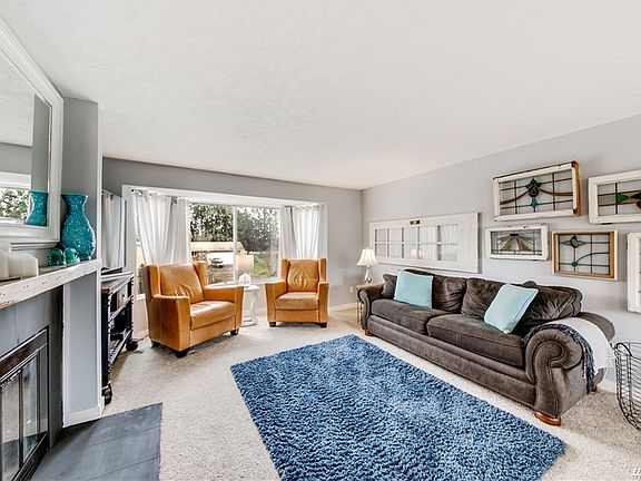 2nd image of 7405 Trica Ave NE