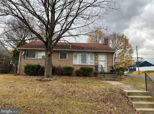 2701 Garfield Ave, Reading, PA 19609