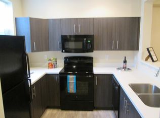 13008 NE 120th Ln #R206, Kirkland, WA 98034