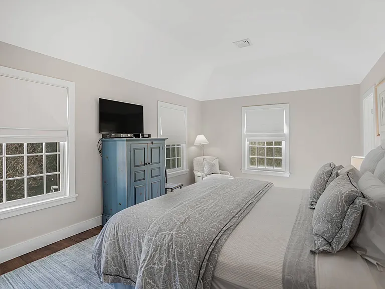 17 W Pond Dr — Photo 13