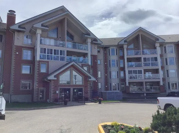 4805 W 45th St #225, Red Deer, AB T4N 7A9