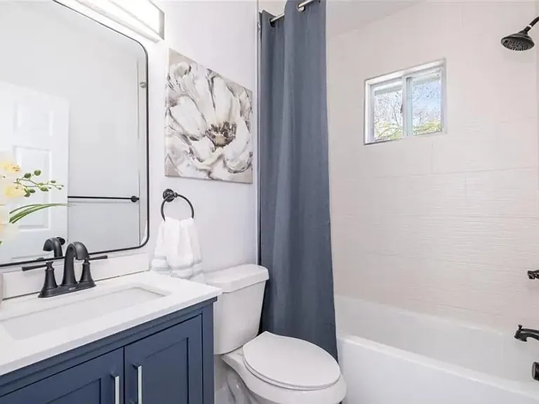 763 Center Hill Ave NW — Photo 20