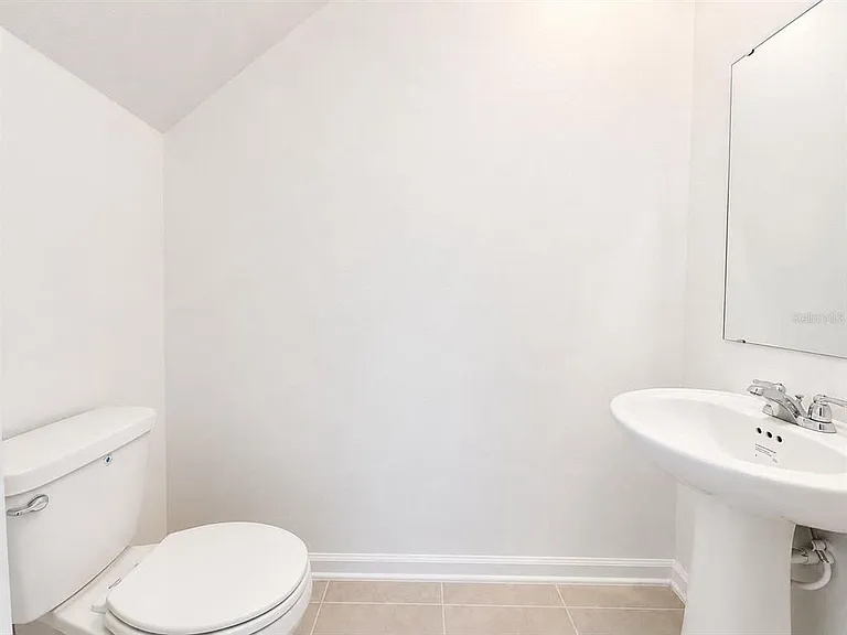 3602 Hardman Dr — Photo 8