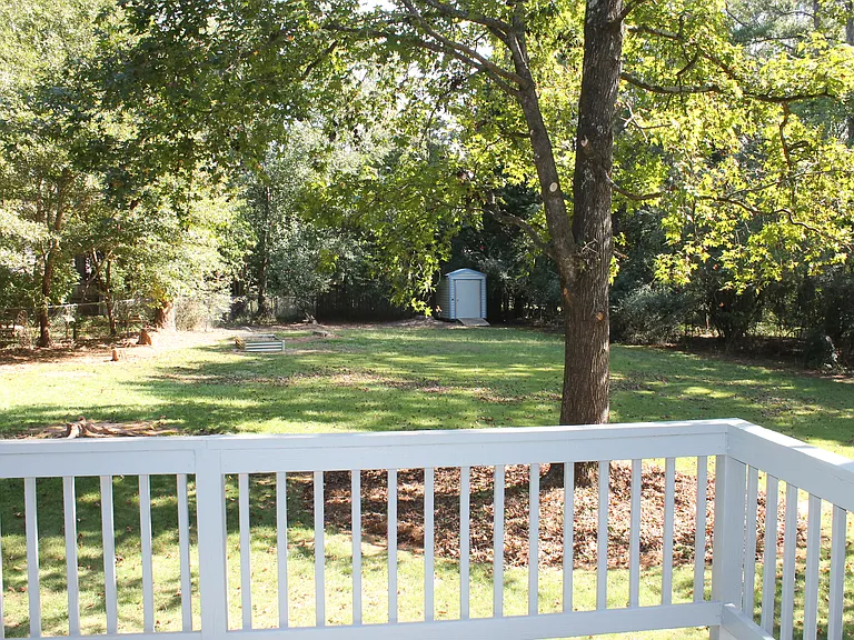 145 Hidden Timber Ct — Photo 10