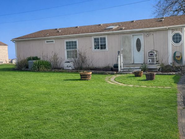 30 Okanogan Cemetery Rd