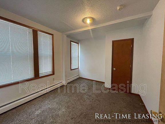 4th image of 2621 2nd Ave S APT 3