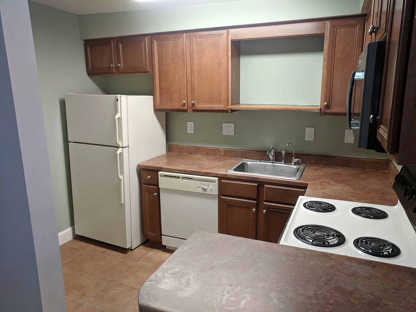 Waitlist for Aug2027Jul2028 Now Open! |1 Bedroom Condo Near UTK | Walk to Campus or Downtown! — Photo 4
