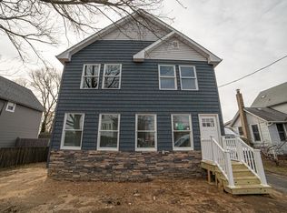 169 S 1st St, Lindenhurst, NY 11757
