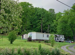 28 Turkey Knob Ln, Hambleton, WV 26269