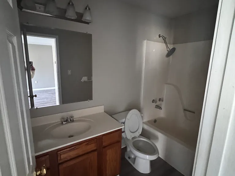 StoneBridge Apartments — Photo 6