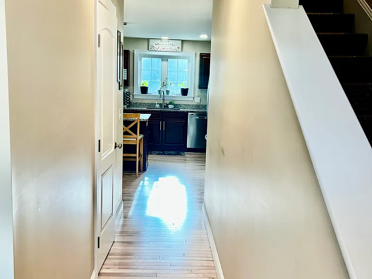 36 Gristmill Ln — Photo 2