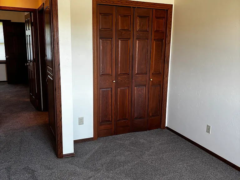 758 Scheuring Rd — Photo 14
