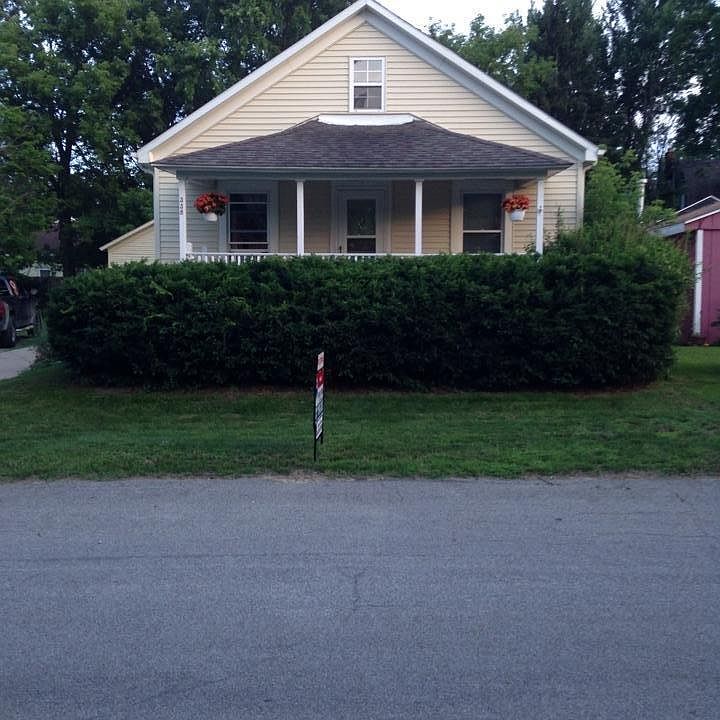 1st image of 338 Stowell St NW