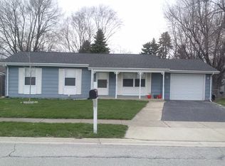 436 S Ahlborn Dr, Peotone, IL 60468