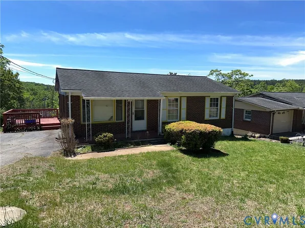 241 Halfway Rd, Martinsville, VA 24112