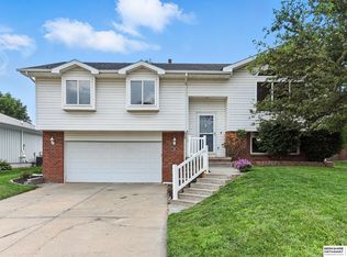 17125 Shirley St, Omaha, NE 68130