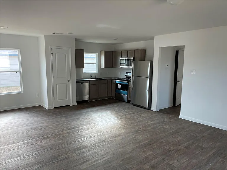 346 Road 5138 — Photo 2